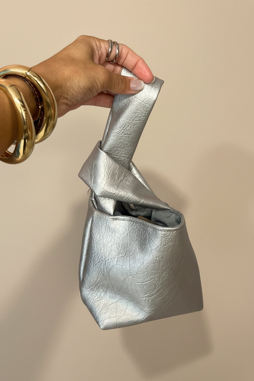 Nudito — Silver